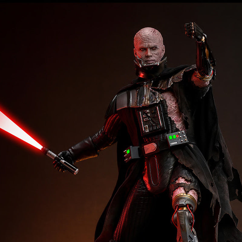 Hot Toys - Darth Vader (Battle Damaged)