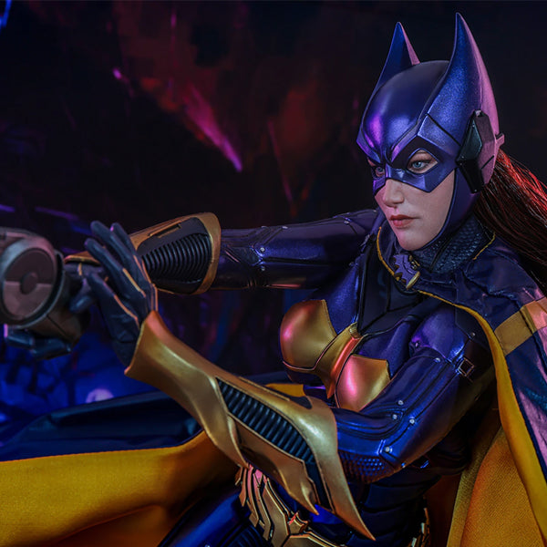 Hot Toys - Batgirl (Exclusive)