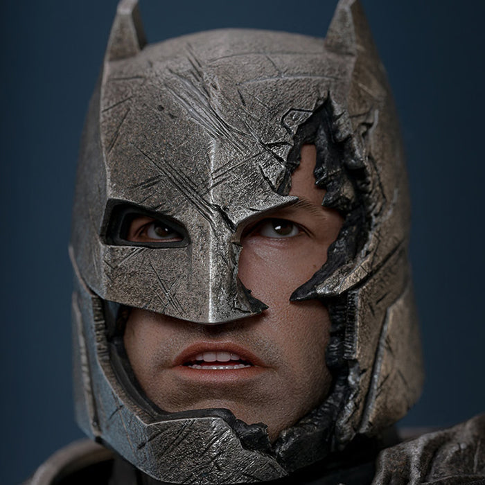 Hot Toys | Armored Batman (2.0) (Deluxe Version)