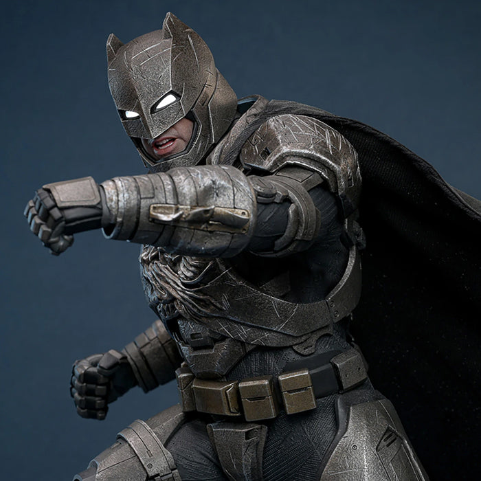 Hot Toys | Armored Batman (2.0) (Deluxe Version)
