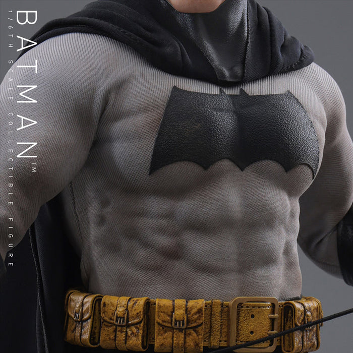Hot Toys | Batman Dark Knight 85 años