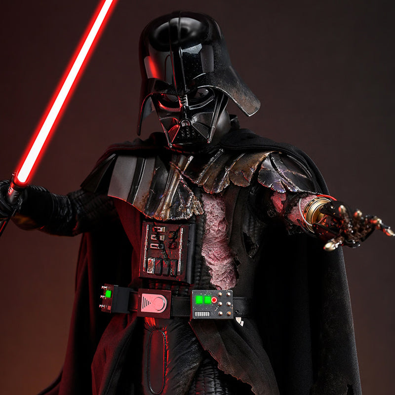 Hot Toys - Darth Vader (Battle Damaged)