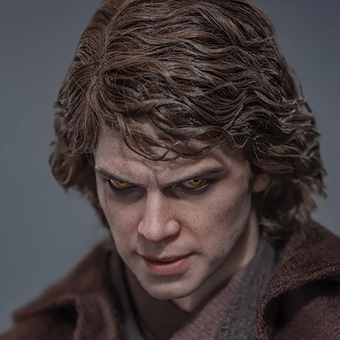 Hot Toys | Darth Vader Mustafar (PREVENTA)