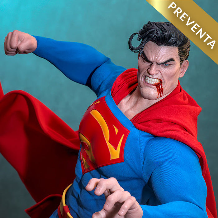 Hot Toys | Superman Batman Dark Knight Version (Preventa)