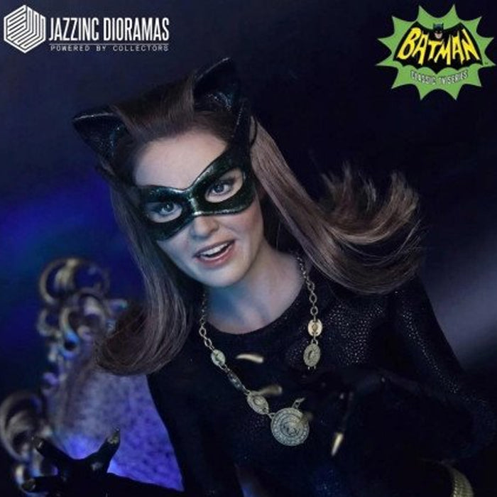 Jazzinc Dioramas| Catwoman (Julie Newmar) - PREVENTA