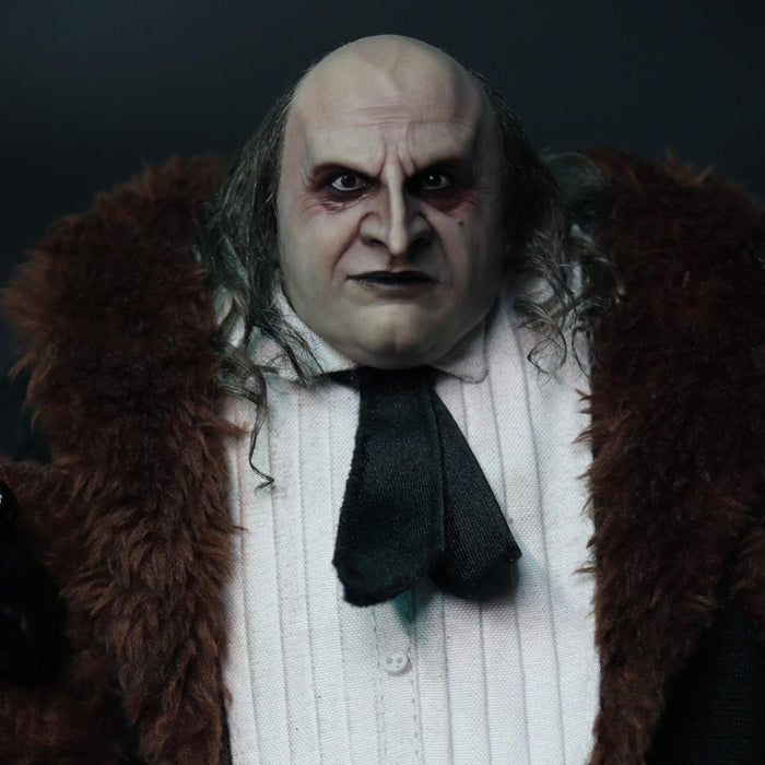 Jazzinc Dioramas | The Sewer Penguin (Danny DeVito) - (PREVENTA)